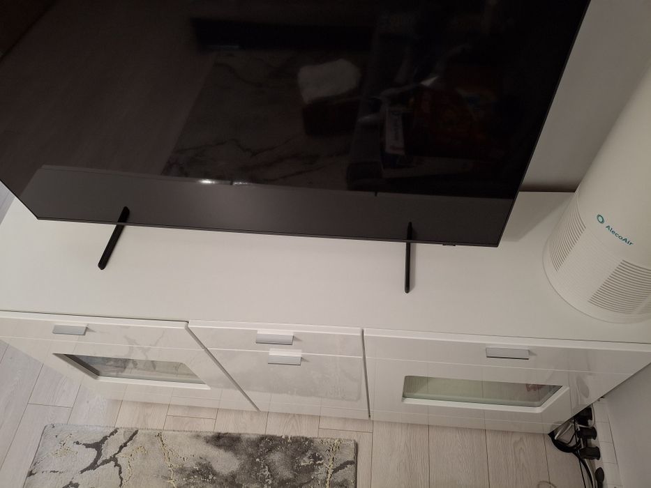 Dulap vitrina comoda