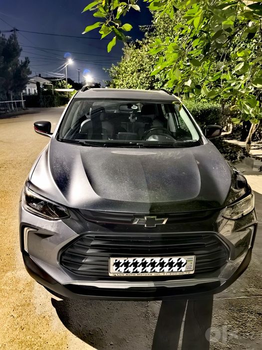Продаётся свой надежный и стильный кроссовер Chevrolet Tracker 2 Redli