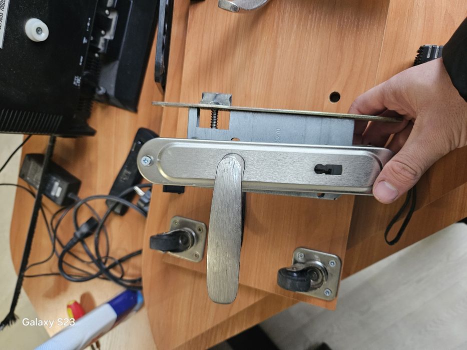 2 броя Интериорни врати