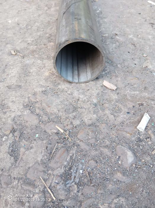 Тръба неръждаема ф89 .3цола на 4мм