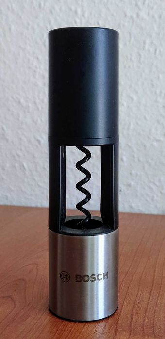 Сет Daewoo 3 машини и BOSCH IXO 6 в кутия+приставка тирбушон Bosch IXO