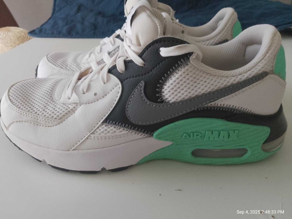 Оригинални Маратонки Nike Air Max Excee 40