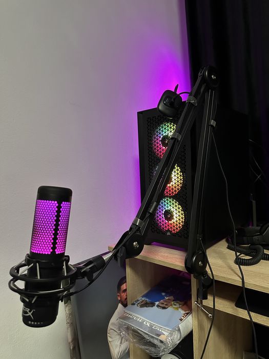 Microfon Gaming HyperX QuadCast S RGB + Braț de birou