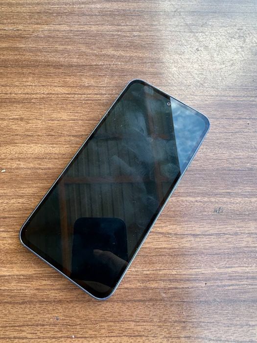 Продам телефон Samsung a35 256