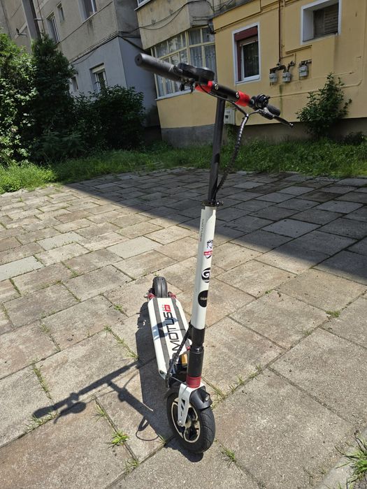 Trotinetă electrică Motus Pro 8.5 Lite