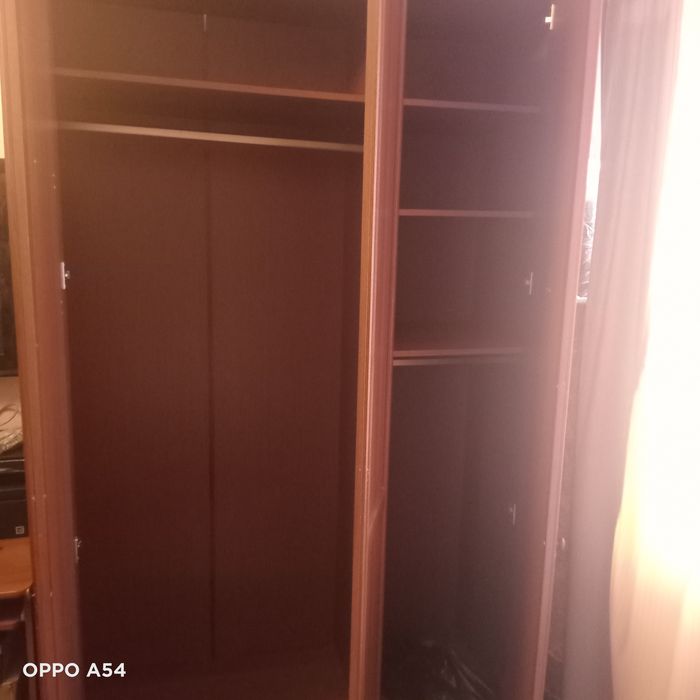 Срочно продам шифоньер
