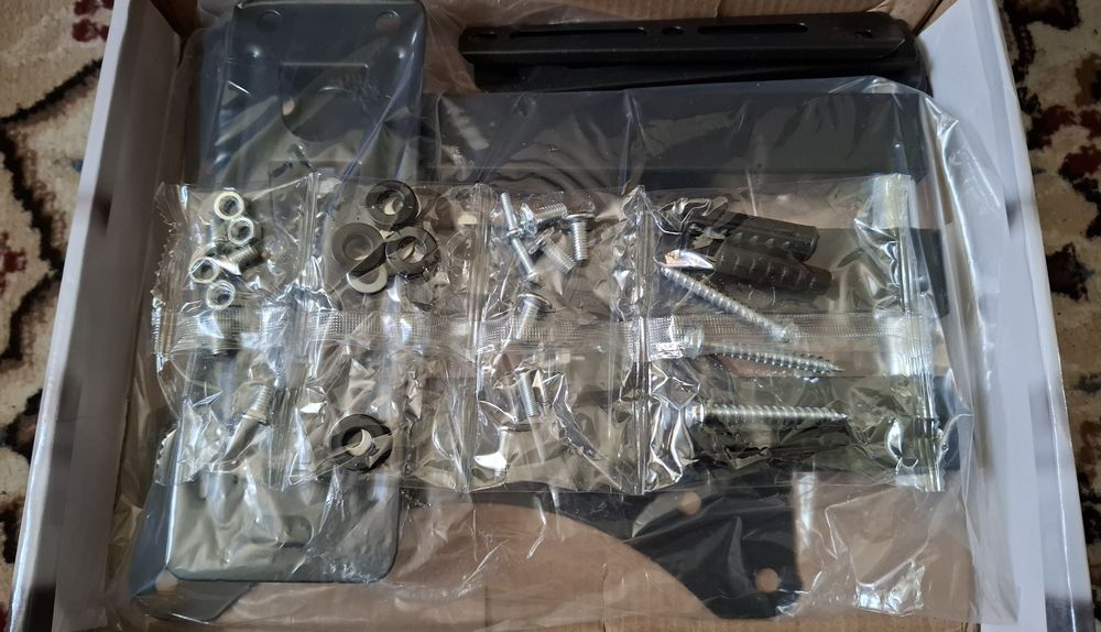 Новый Кронштейн поворотный