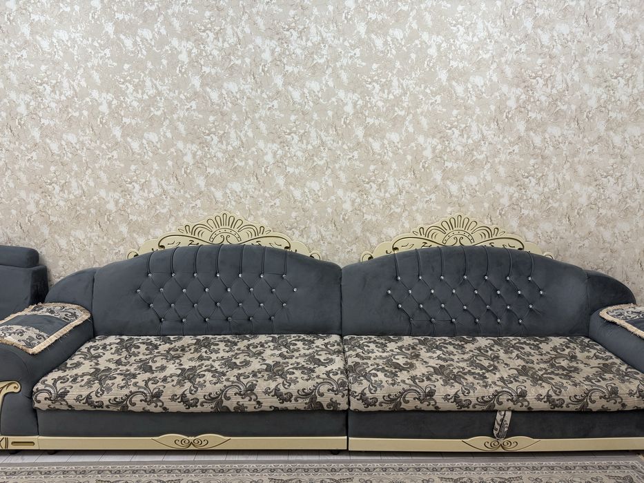 Продам диван срочно срочно