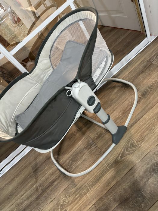 Шезлонг не электроный