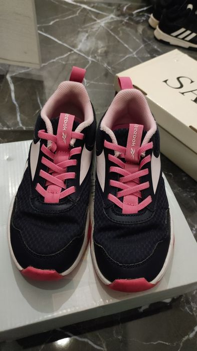 Маратонки за момиче -Reebok