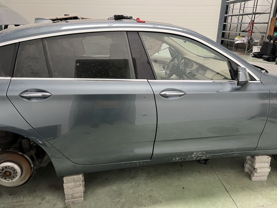 Dezmembrez bmw seria 5GT f07 3.0  245cp 2012