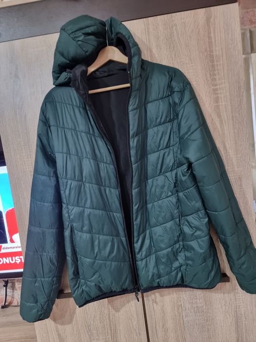 Продавам двулицево мъжко яке