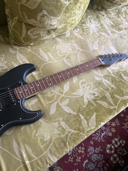 Електрическа китара Vision ST5 Matt Black