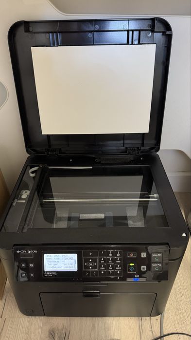 Продам принтер МФУ 3 в 1 Canon mf232w