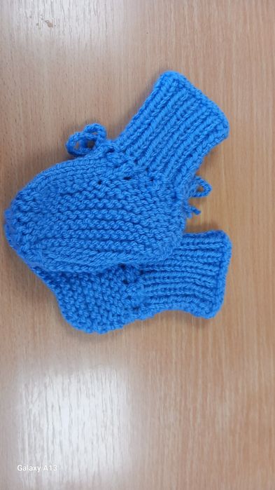 Продавам бебешки терлички