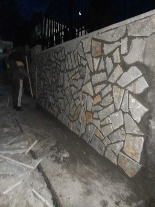 Piatra Naturala de Munte pentru Soclu/Scari/Curte