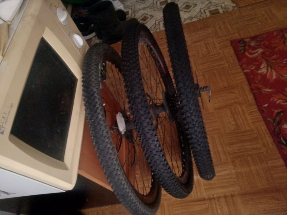 Продам калосо на 26