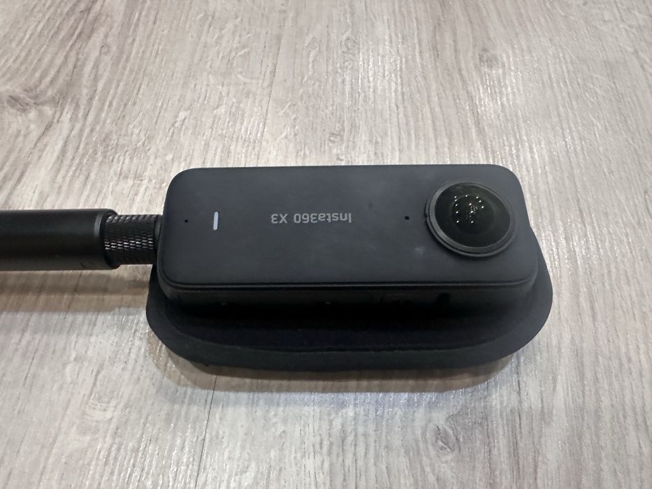 Insta 360 X3 экшн камера