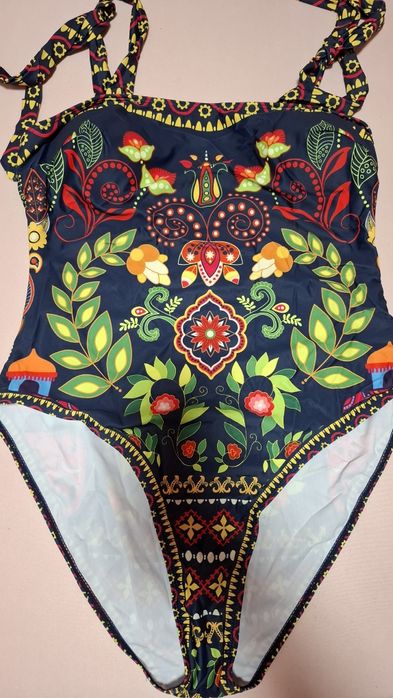 Красиви дамски бански костюми 2ХЛ