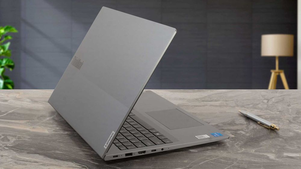 Laptop Lenovo ThinkBook 16 G6 IML 16" Intel i3 8GB Ram 256GB SSD Win11