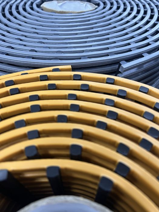 Противоскользящий коврик резиновый