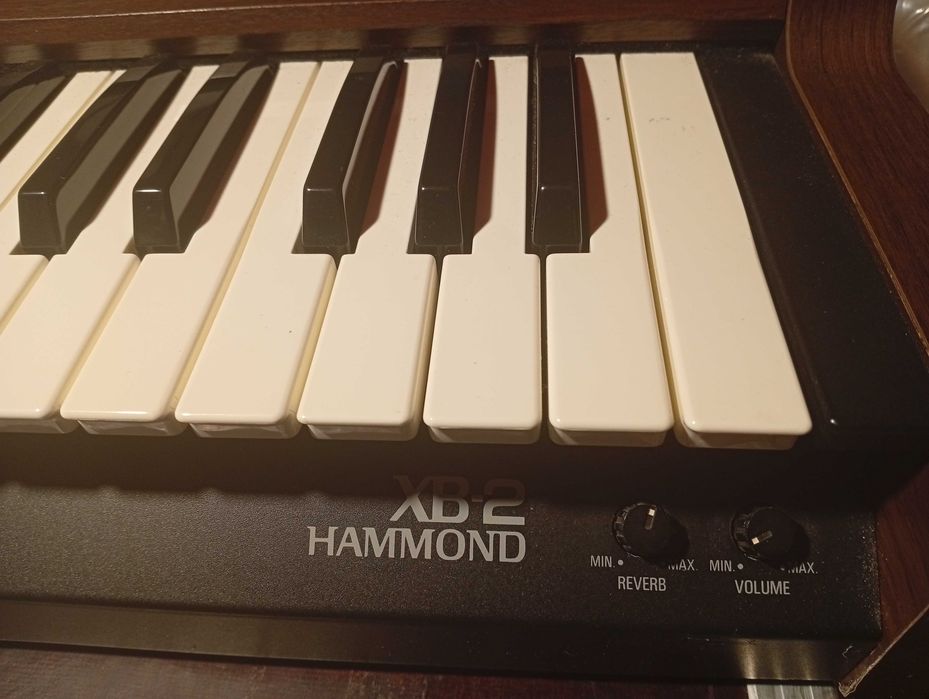 Hammond XB 2 ver.2