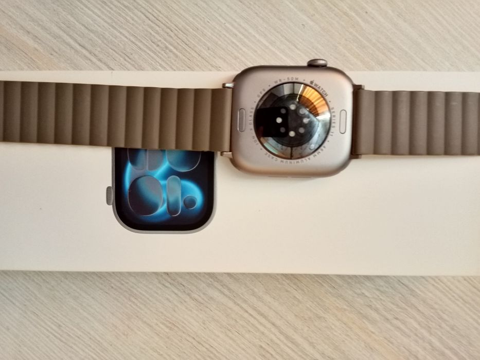 Apple watch series 11 46mm  состояние отличное