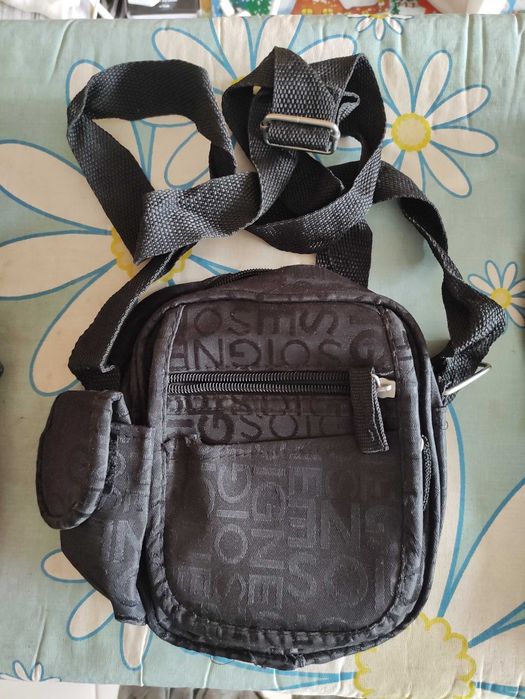 Малки чантички за през рамо