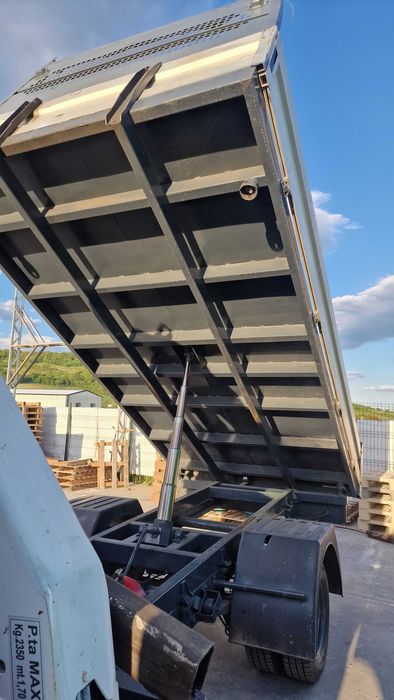 Vand Iveco Daily 35C12" cu macara si bena cu basculare