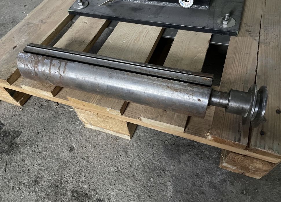 НОВ Вал за щрайхмус или рендосвачка - работна част 420 мм