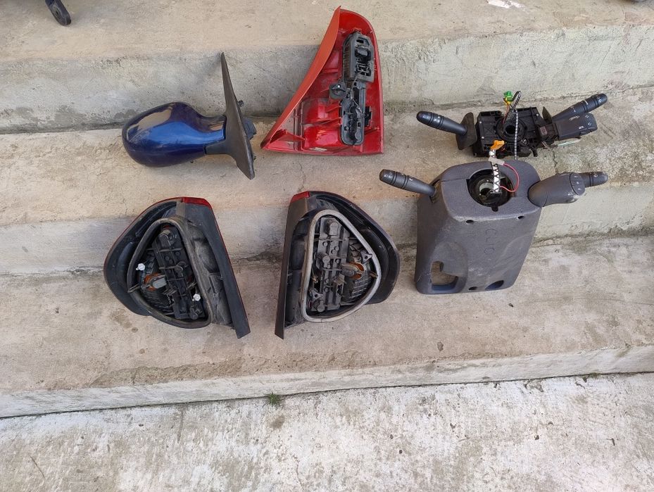 Lampi spate Renault Clio