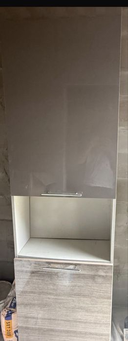 Кухонный шкаф.