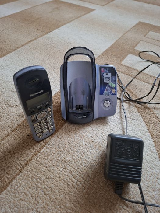 Продаётся радио телефон. Panasonic.