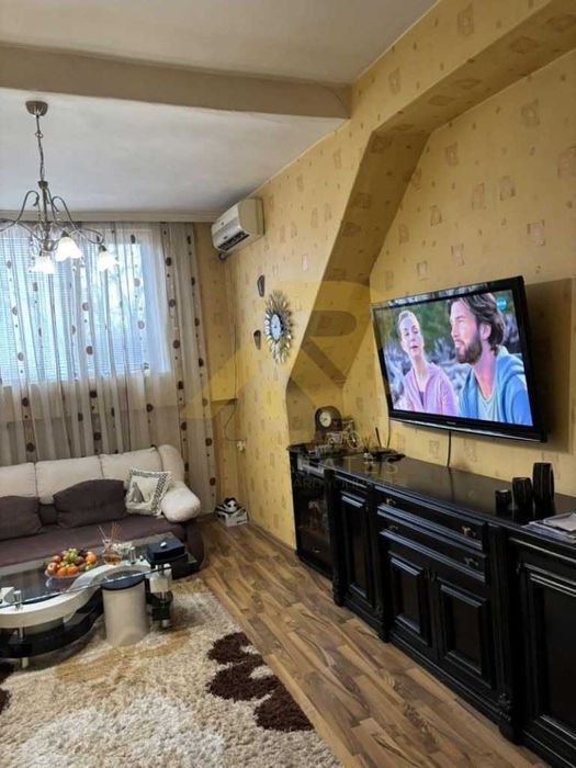 Продава се Тристаен апартамент в София, Илинден - 104 кв.м за 2058 €/кв.м - Снимка #1