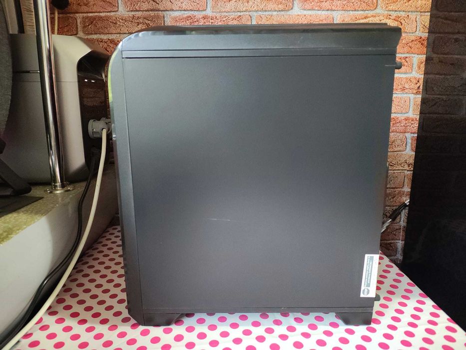 Carcasa PC MYRIA MY8704BK.