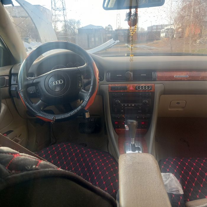 Продаю Ауди А6   с5  , рестайлинг,  2003 г.в..