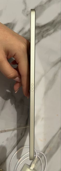 Ipad A16 wi-fi 128gb