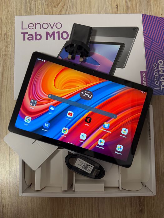 Tableta Lenovo Tab M10