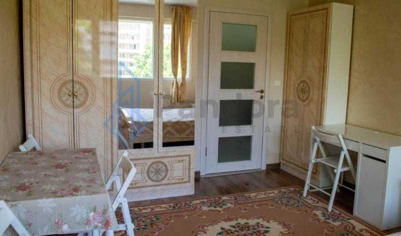 Едностаен апартамент под наем в кв. Дружба 1