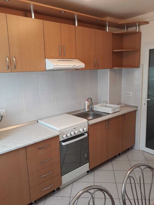 Inchiriez Ap Malul Timisului , Et 2