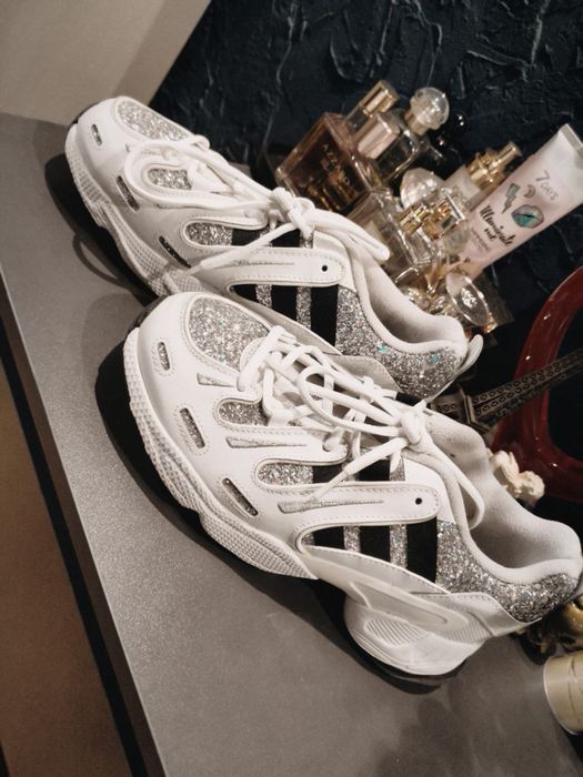 Новые кроссовки adidas оригинал