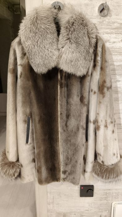 Продается полушубок