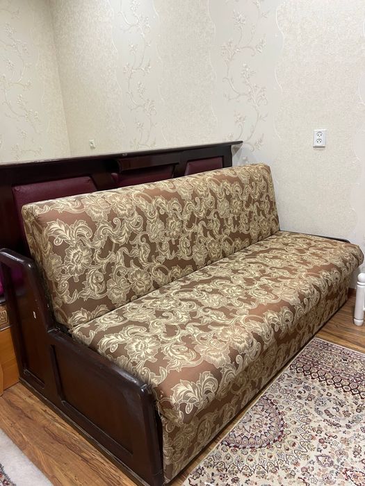 Диван раскладушка в отличном состоянии!