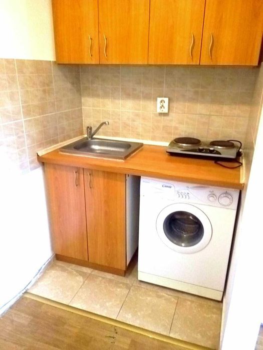 Garsonieră de închiriat la Colina Universității