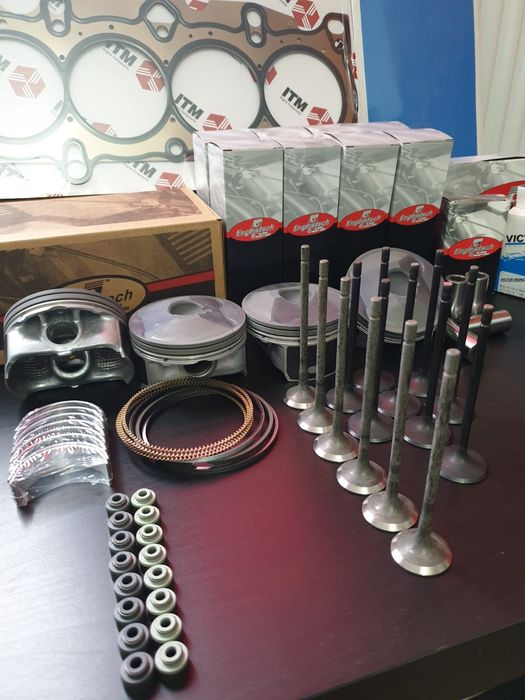 Pistoane si segmentare mazda 2.5