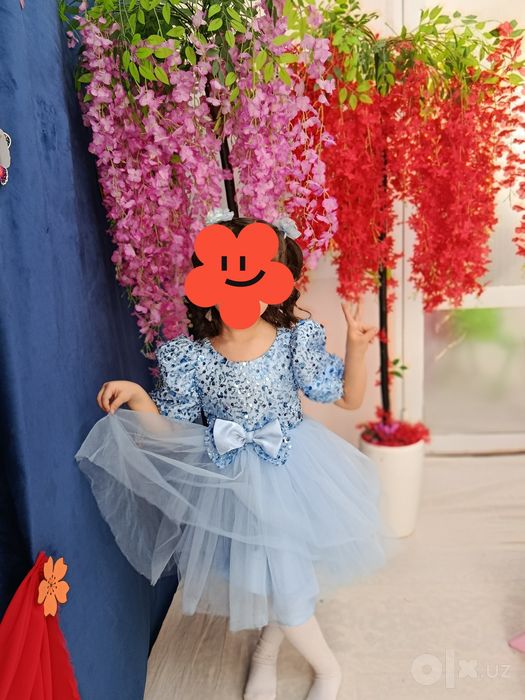 Нарядное платье на 4-6 лет