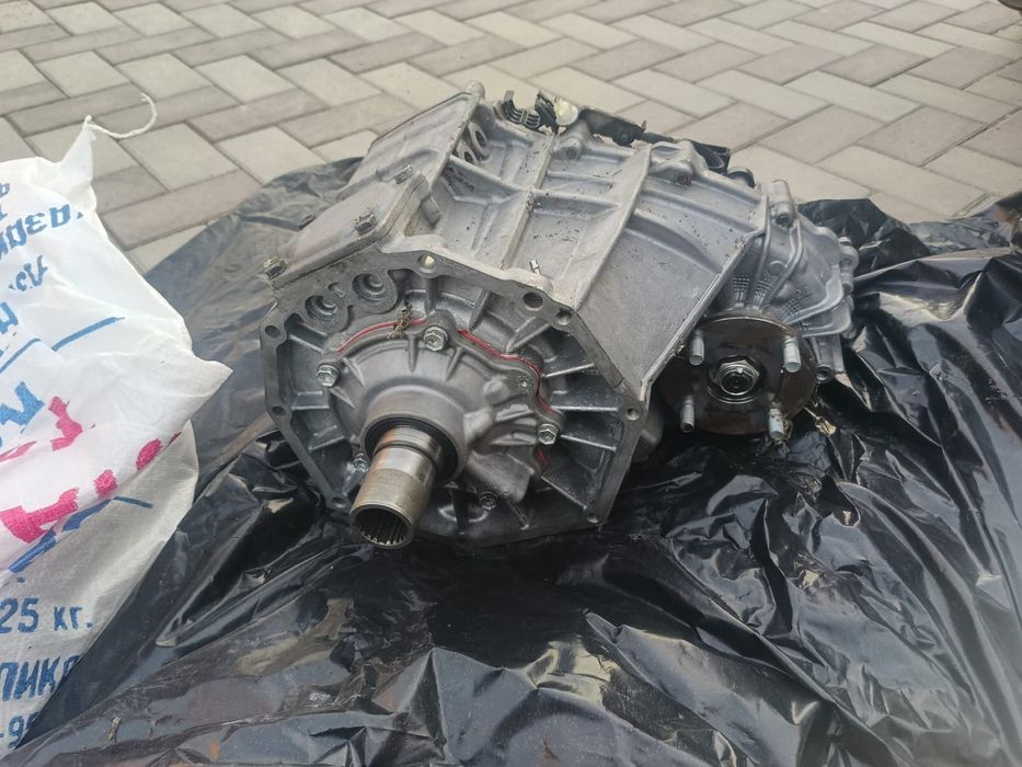 Раздатка Toyota Land Cruiser 150 Prado