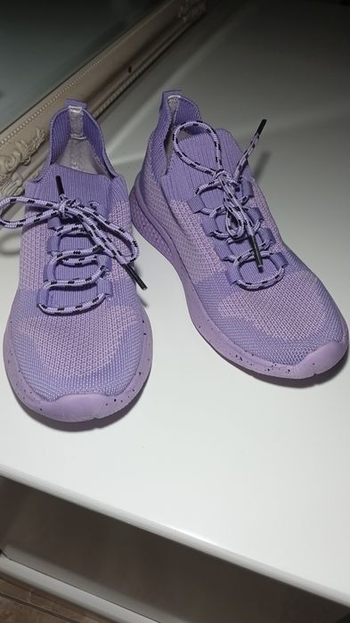 Vand adidași fete H&m