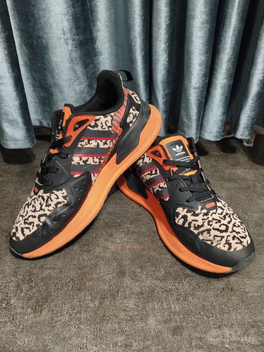 Оригинальные кроссовки Adidas