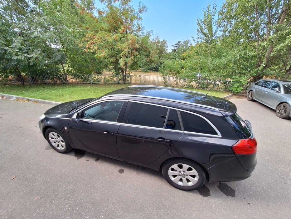 Opel Insignia 1.8i Sports Tourer